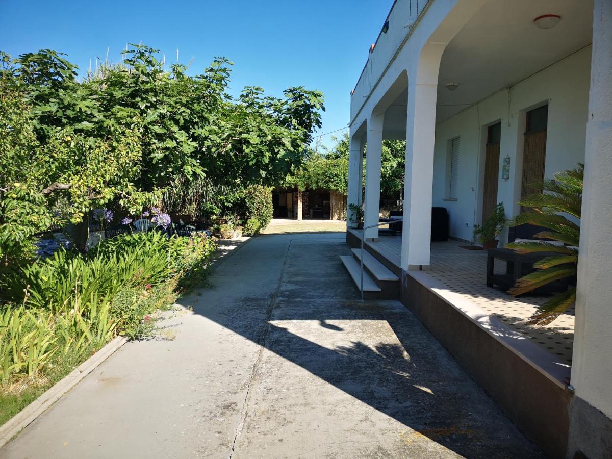 Vacanze Al Mare Appartamento In Villa Torino di Sangro Exterior photo